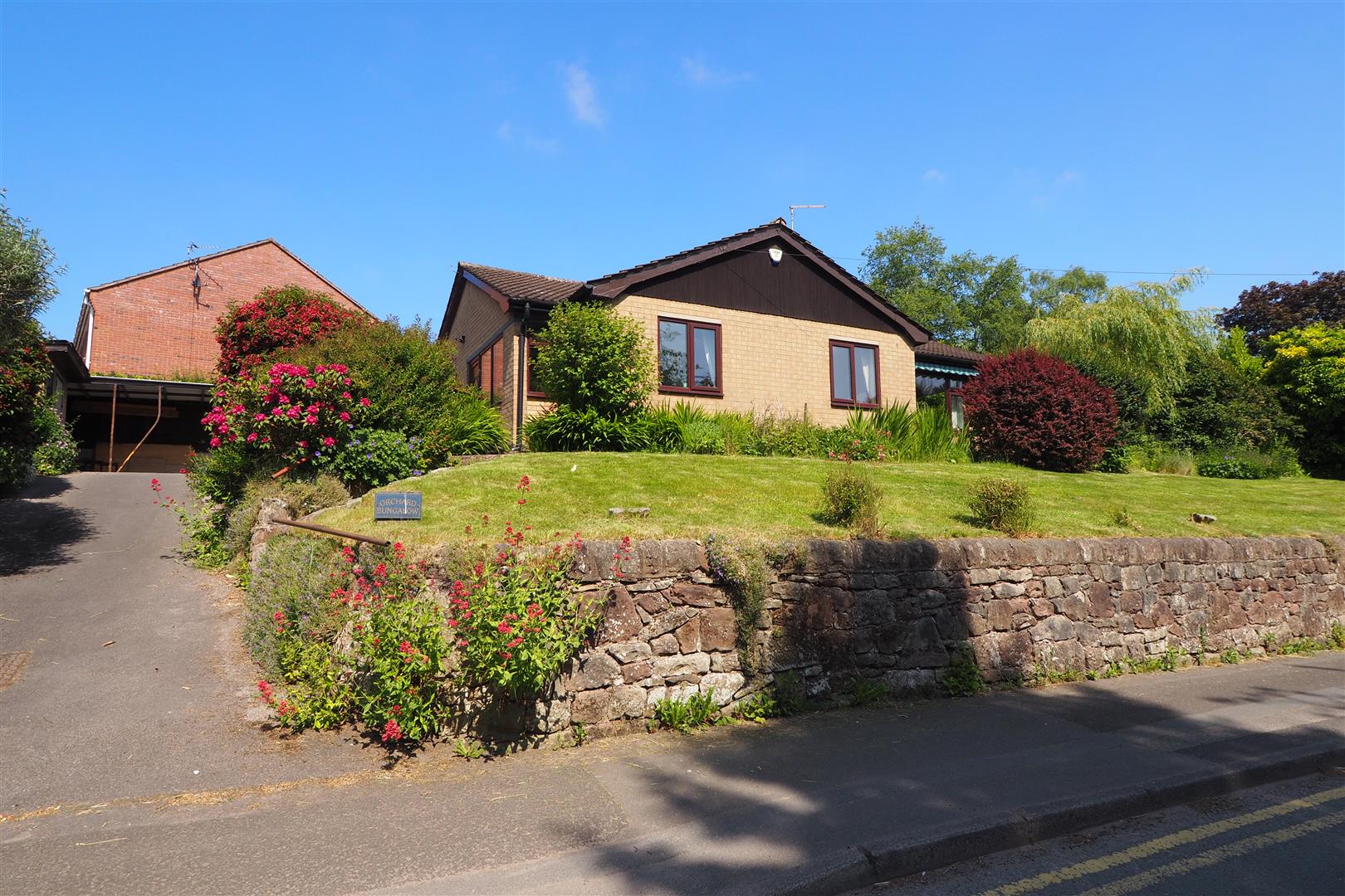 Orchard Bungalow, St Thomas’s Road, Tean,