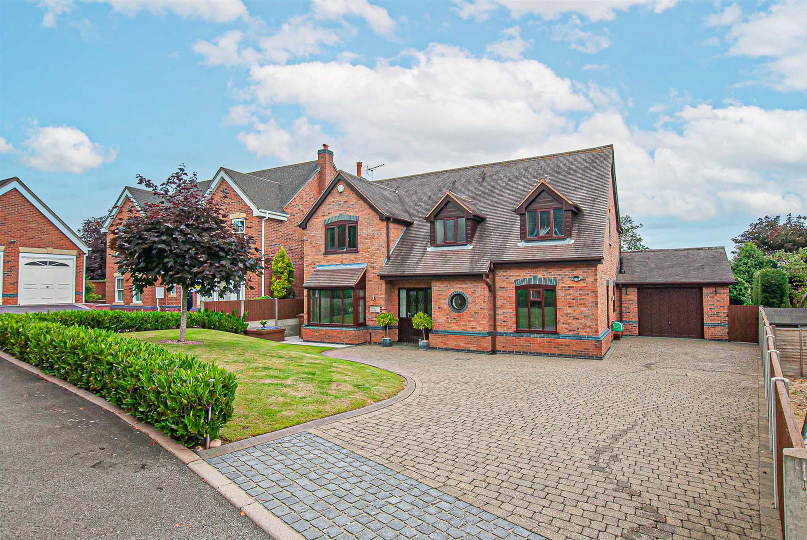 Vicarage Drive, Stramshall, Staffordshire