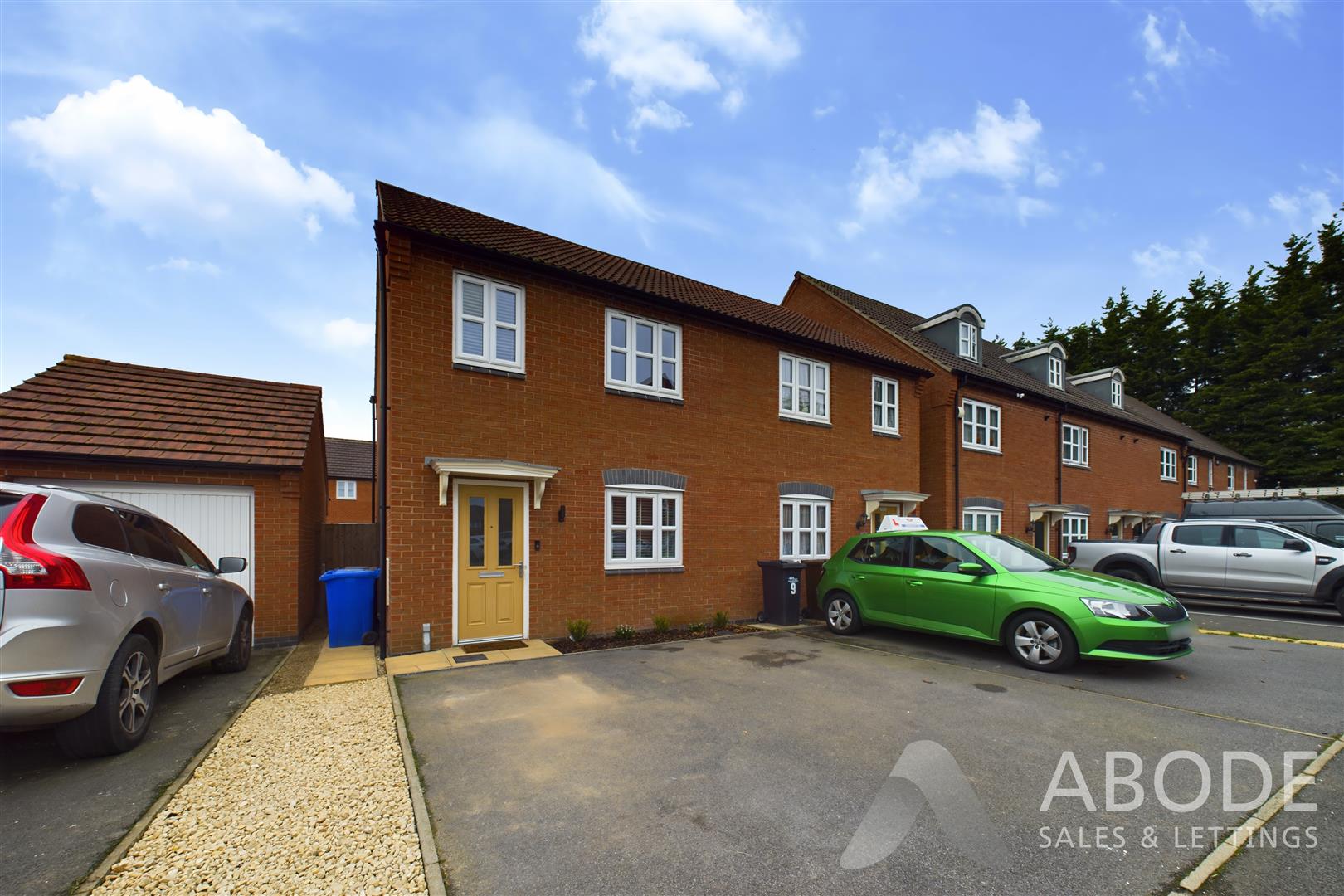 Cascade Close, Burton-On-Trent