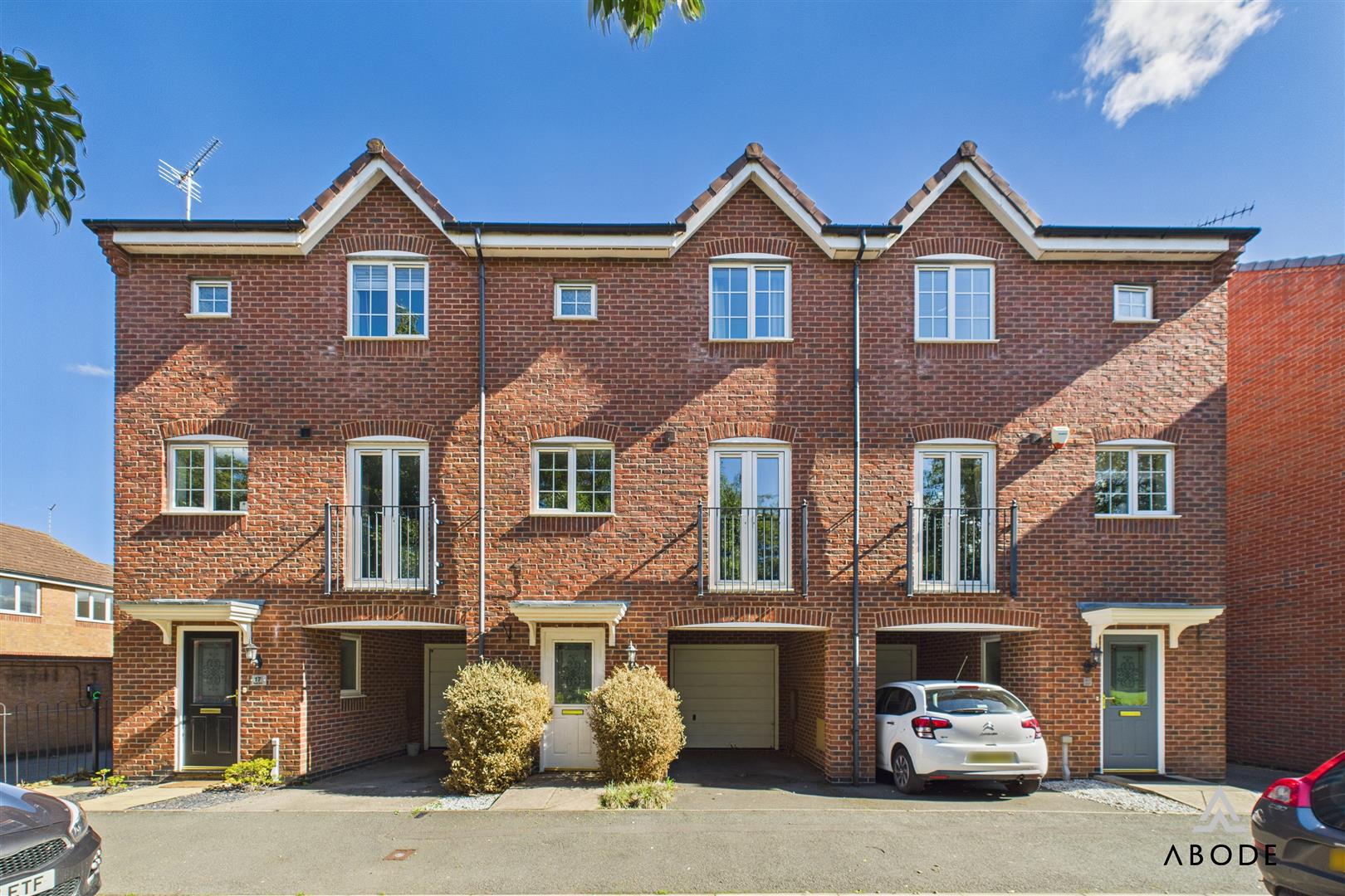 Clough Drive, Nr Stretton, Burton-On-Trent