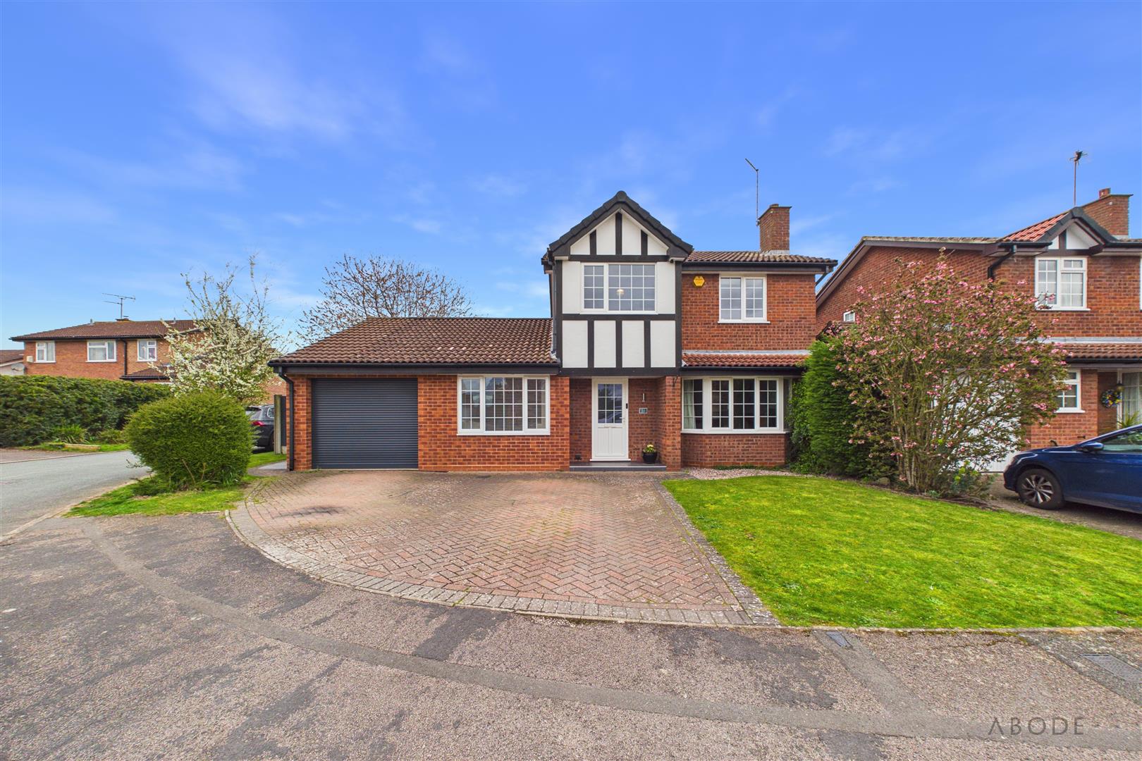 Longbow Close, Stretton, Burton-On-Trent