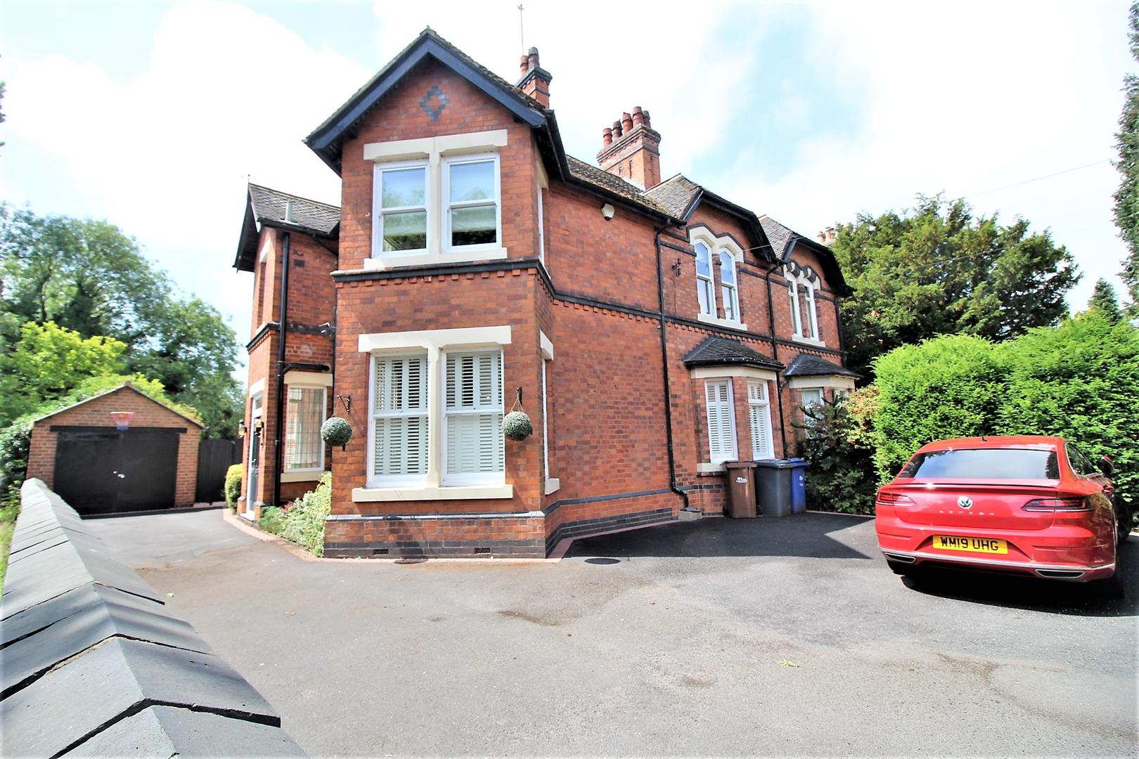 Shobnall Road, Burton-on-Trent