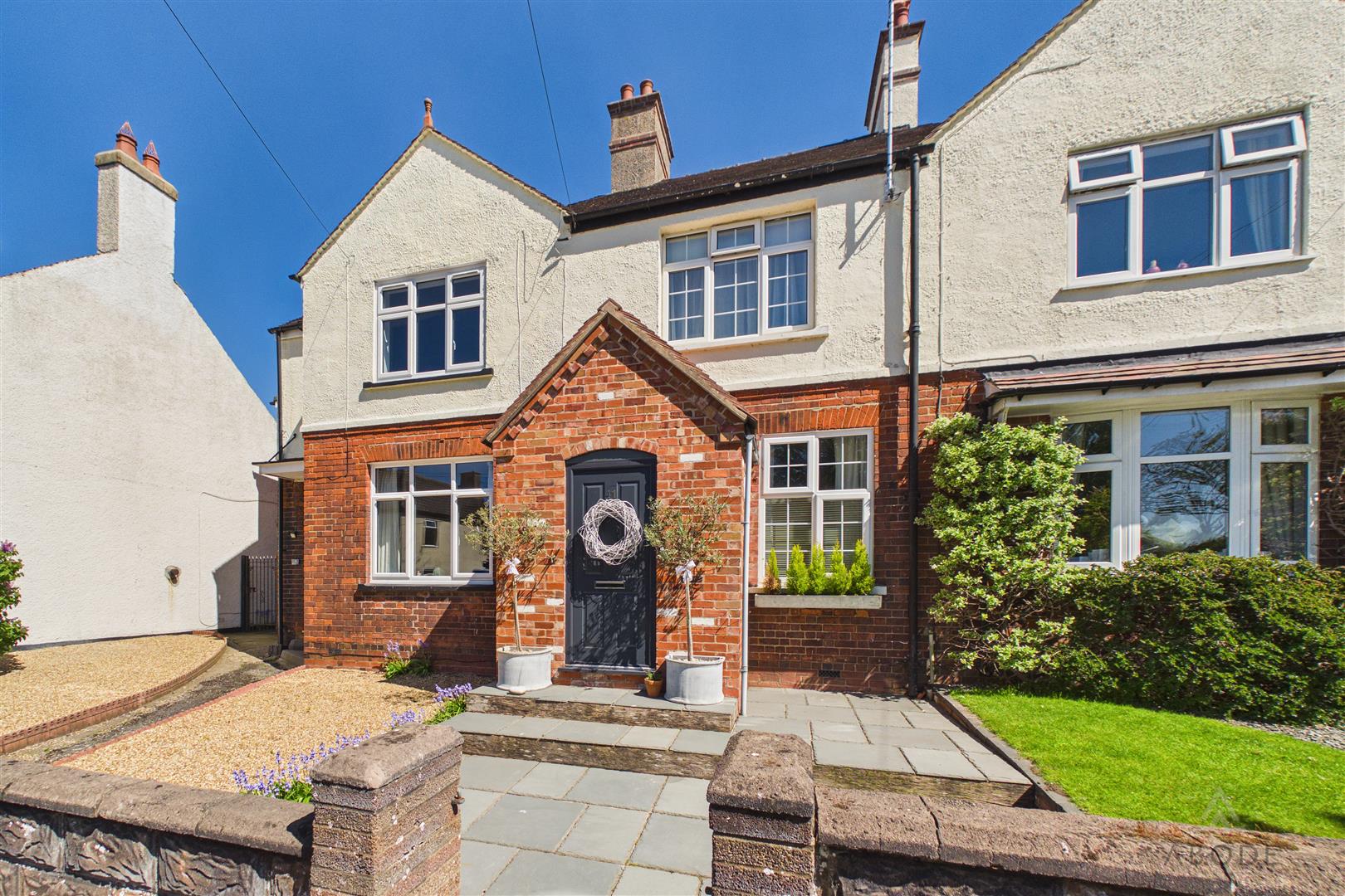 Burton Street, Tutbury, Burton-on-Trent