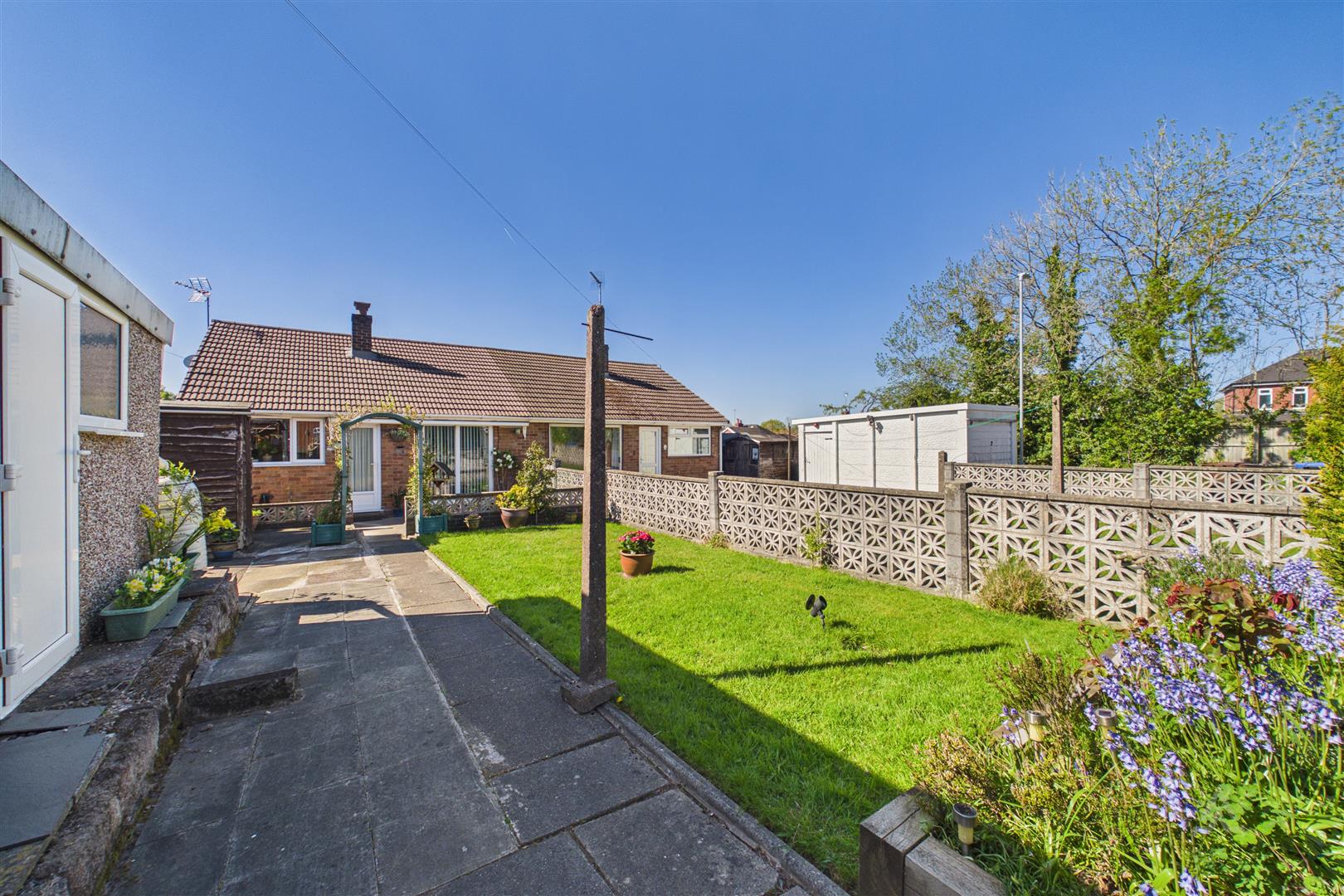 Darley Grove, Cheadle, Stoke-On-Trent