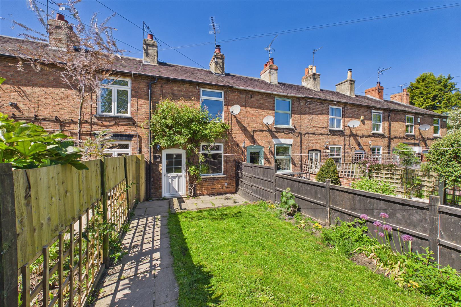 Long Row, Shardlow, Derby