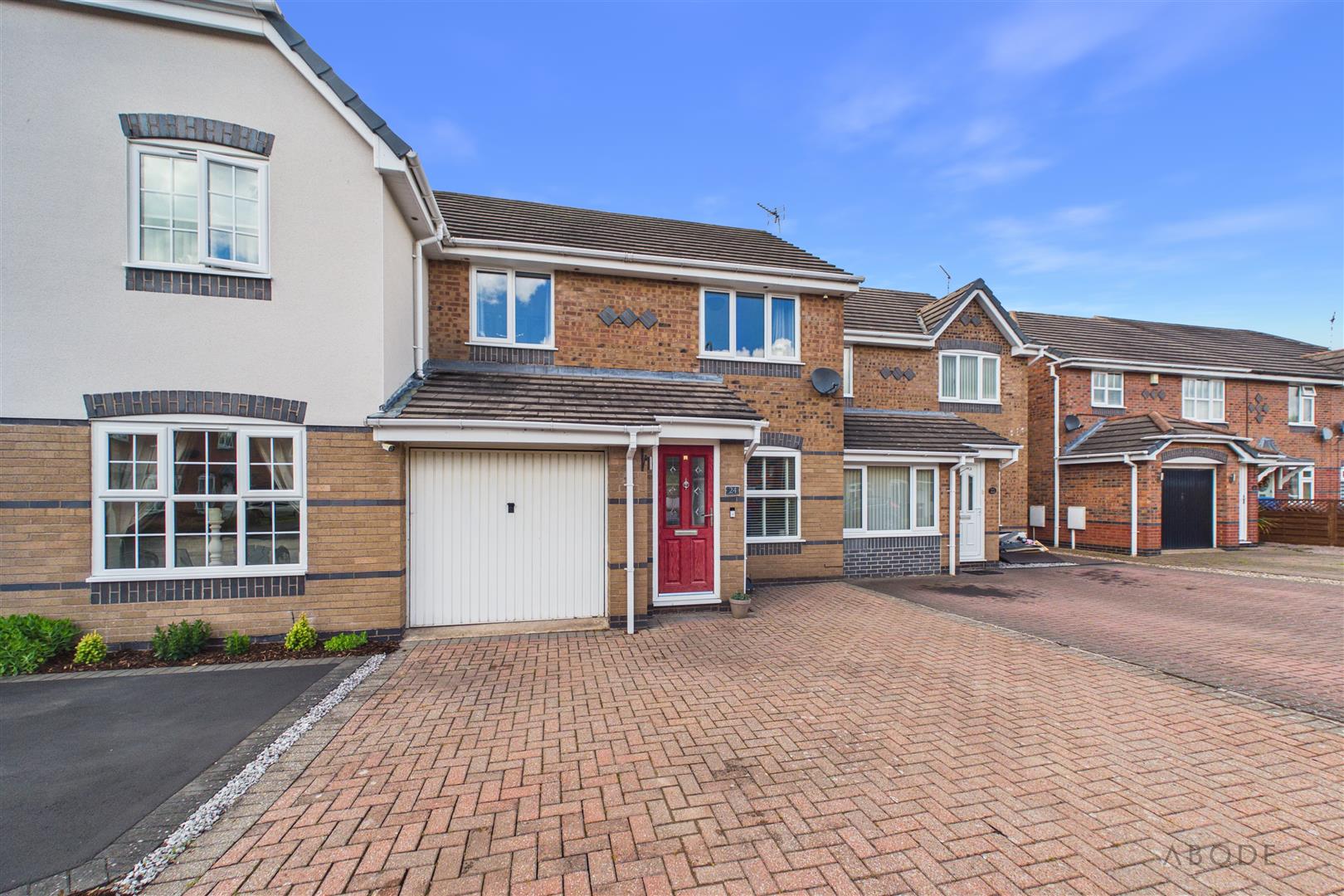 Weston Park Avenue, Nr Stretton, Burton-On-Trent