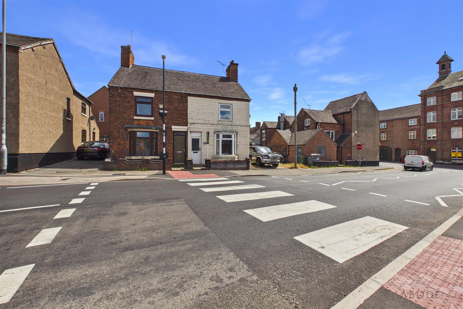 New Road, Tean