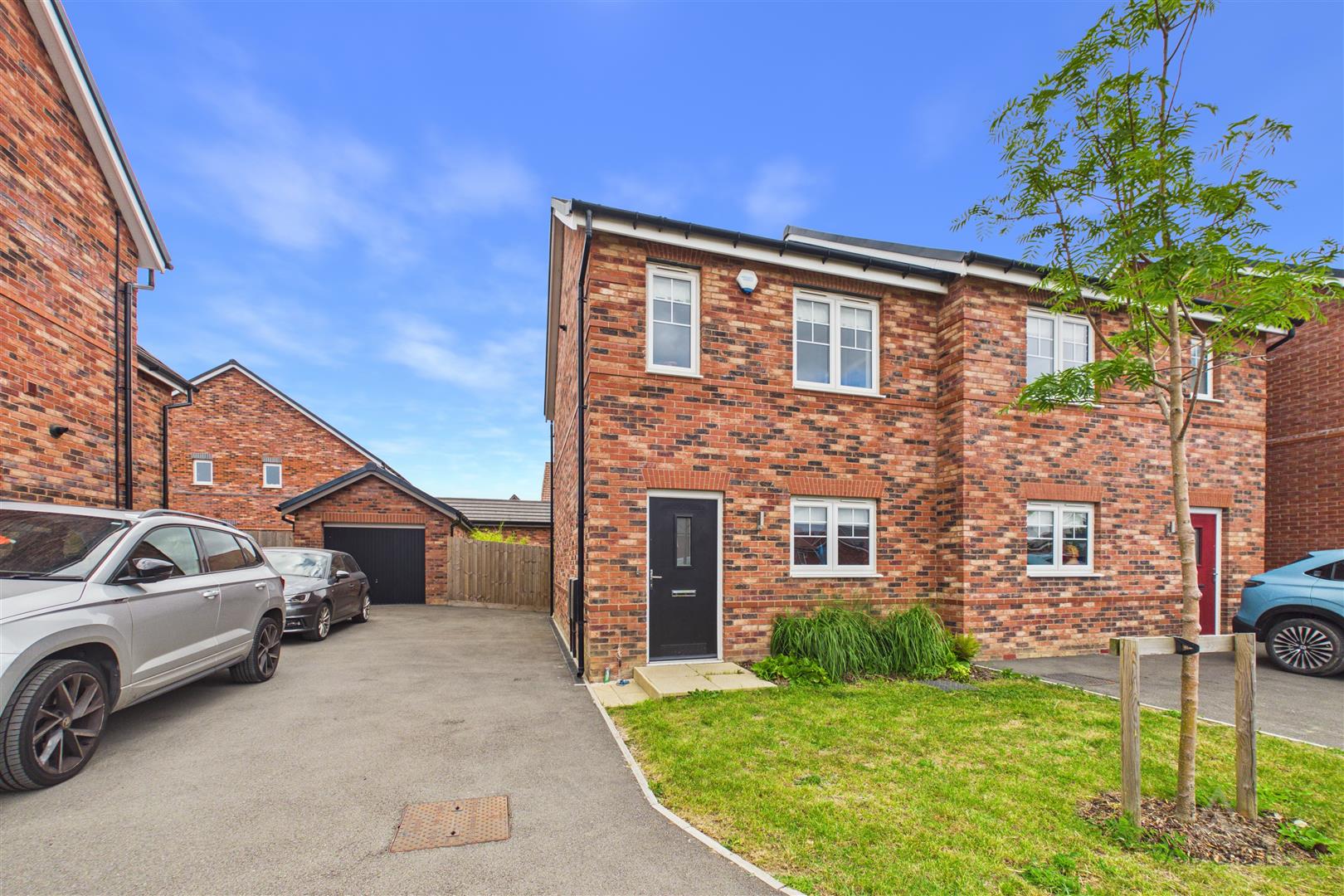 Moonstone Way, Newhall, Swadlincote