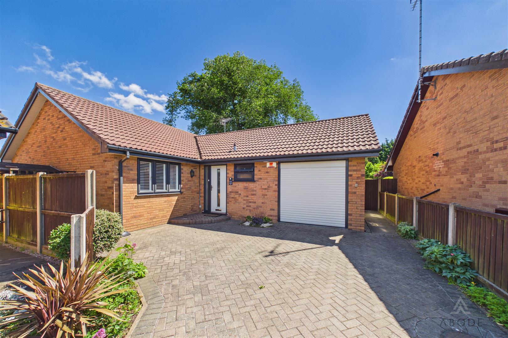Oakwood Close, Hatton