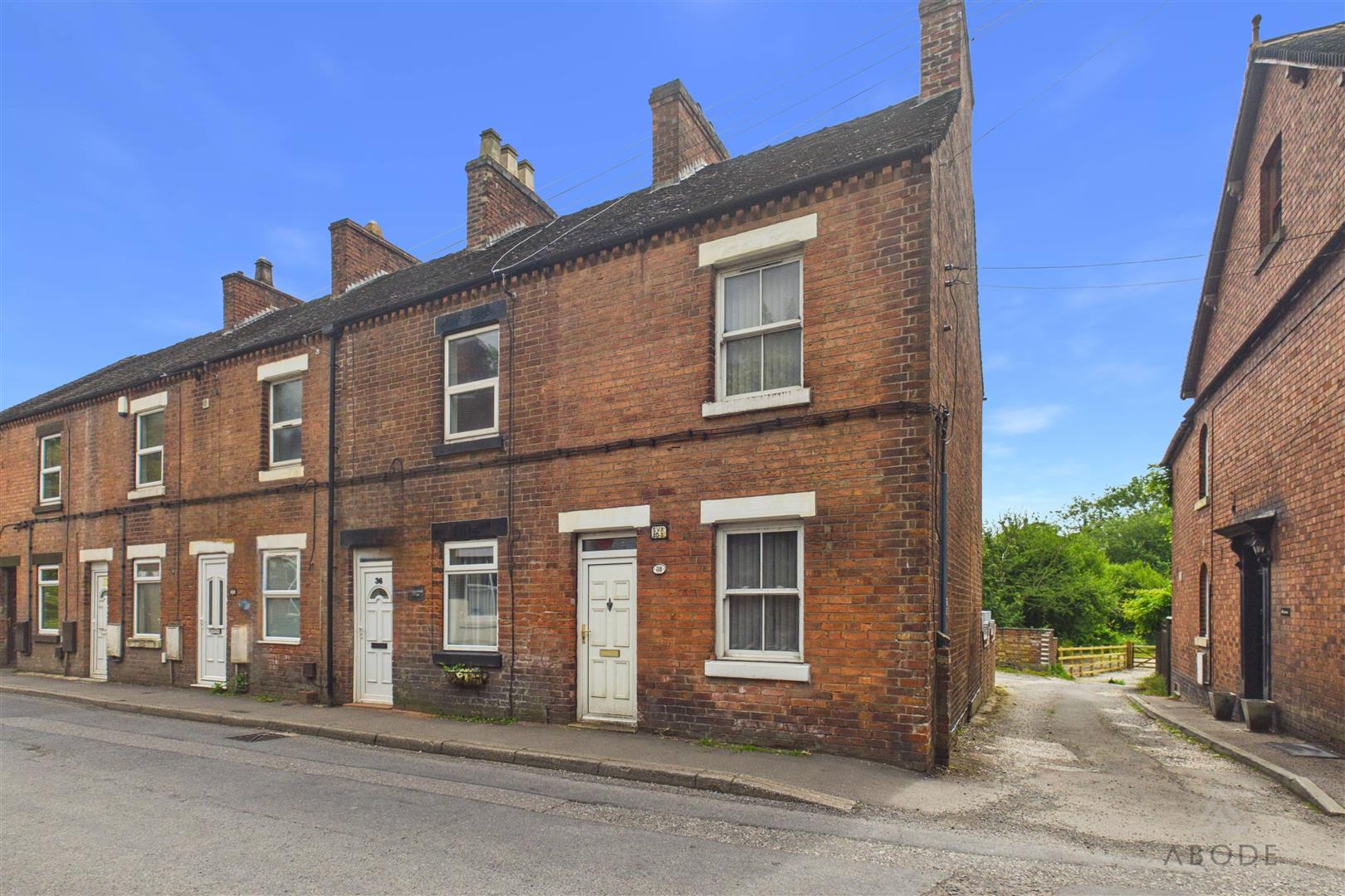 Mayfield Road, Ashbourne, Derbyshire
