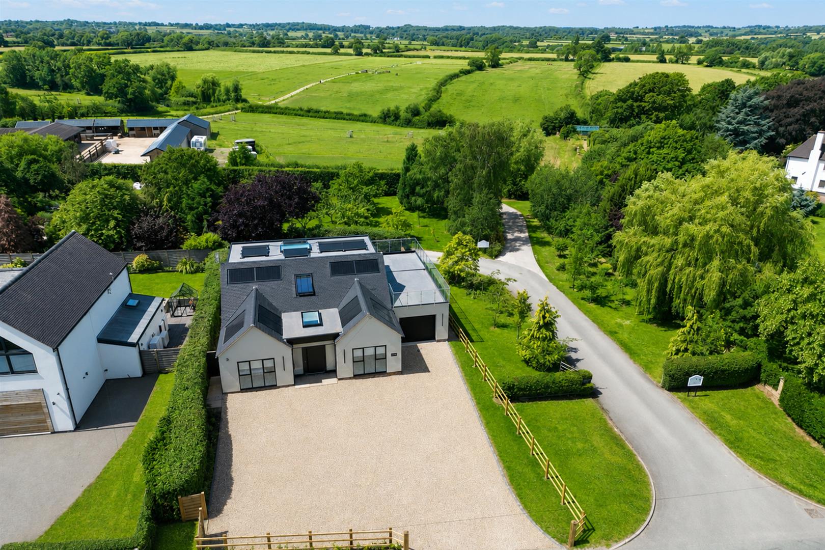 Bushton Lane, Anslow, Burton-On-Trent