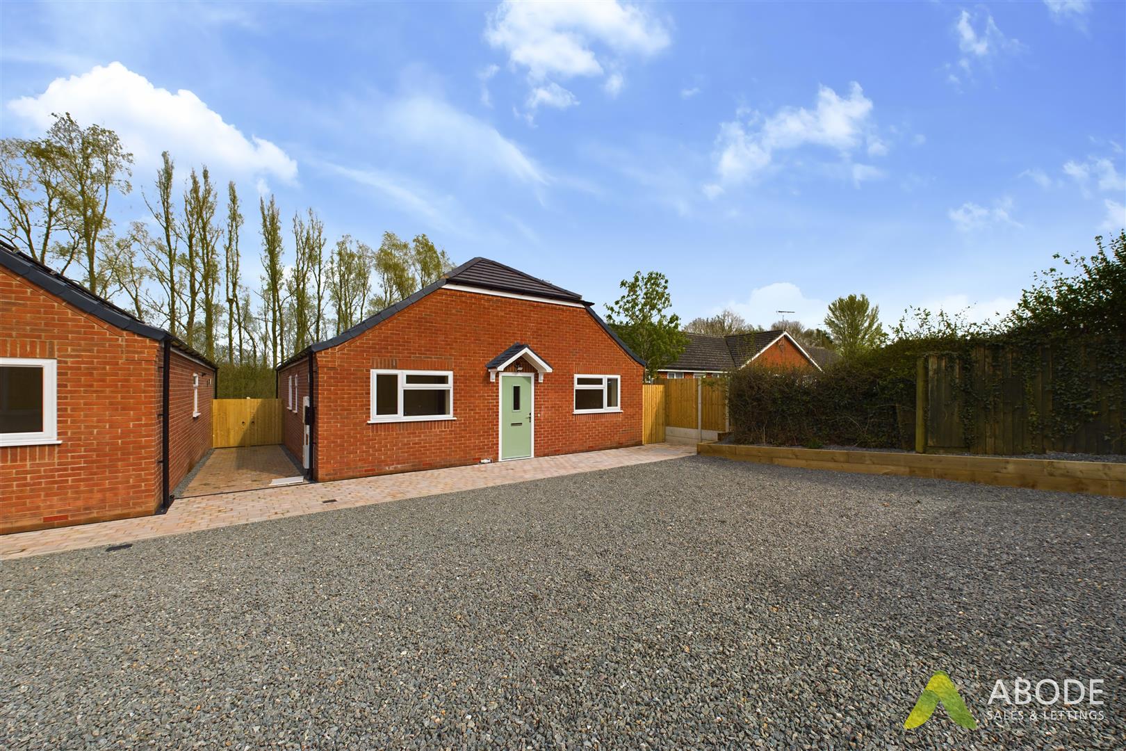 Bird Song Court, Uttoxeter, ST14 7AG