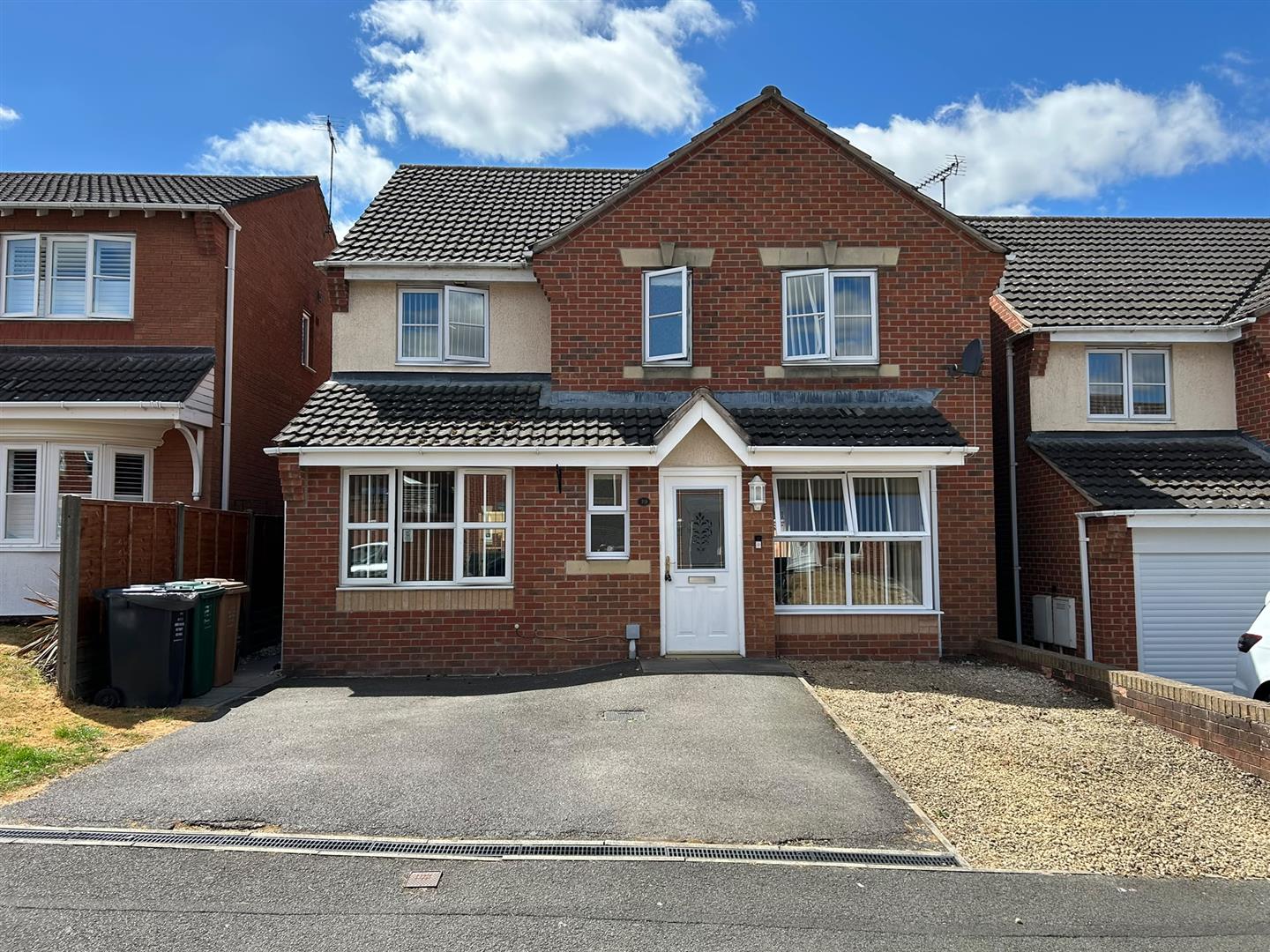 Frank Bodicote Way, Swadlincote, DE11 8JX