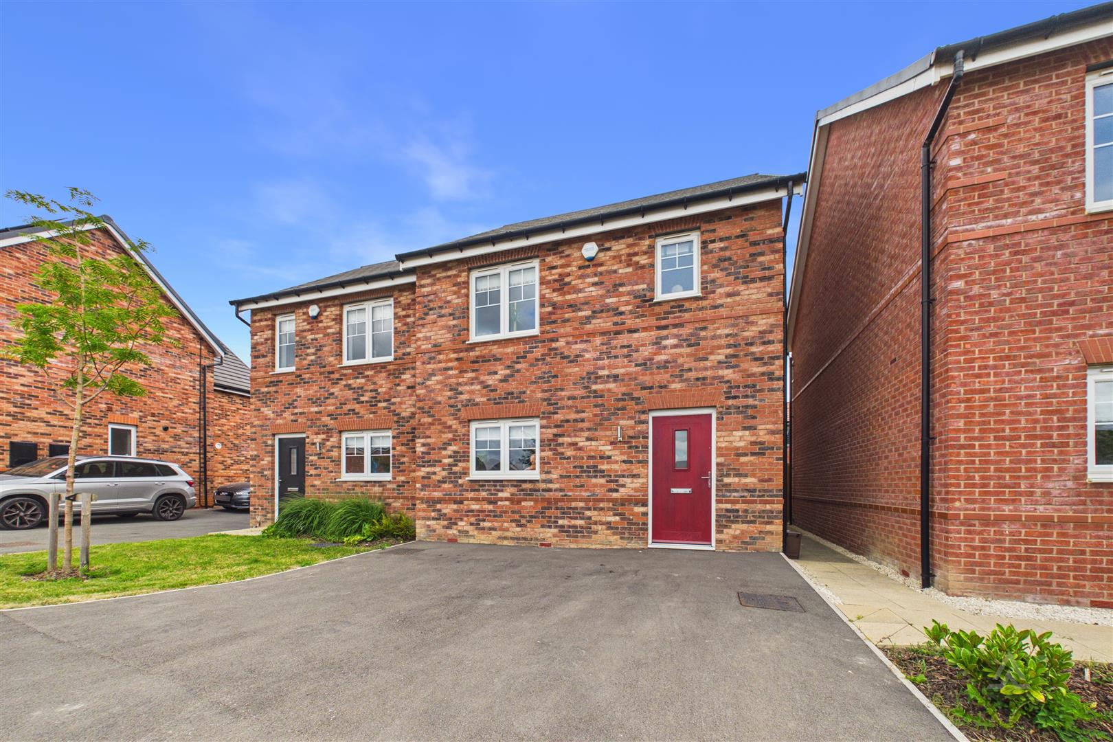 Moonstone Way, Newhall, Swadlincote