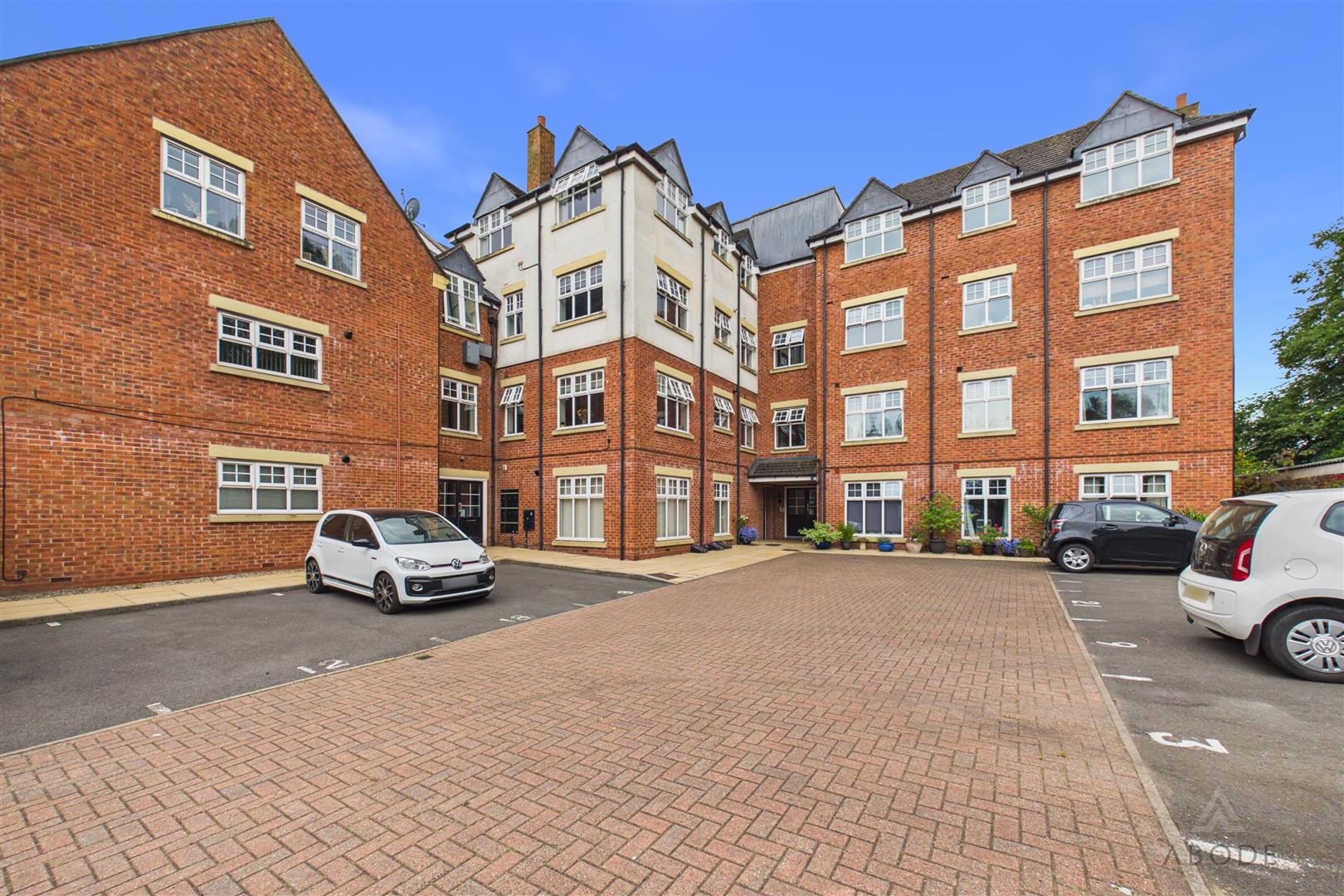 Roebuck Close, Uttoxeter, Staffordshire