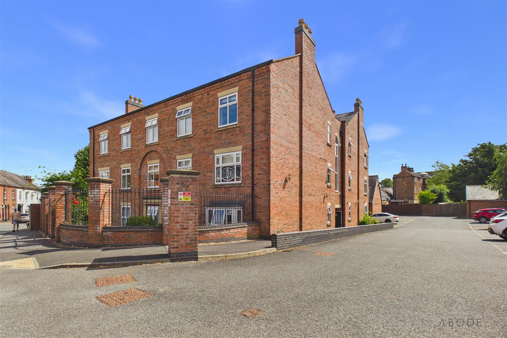 Castlegate, Tutbury, Burton-On-Trent