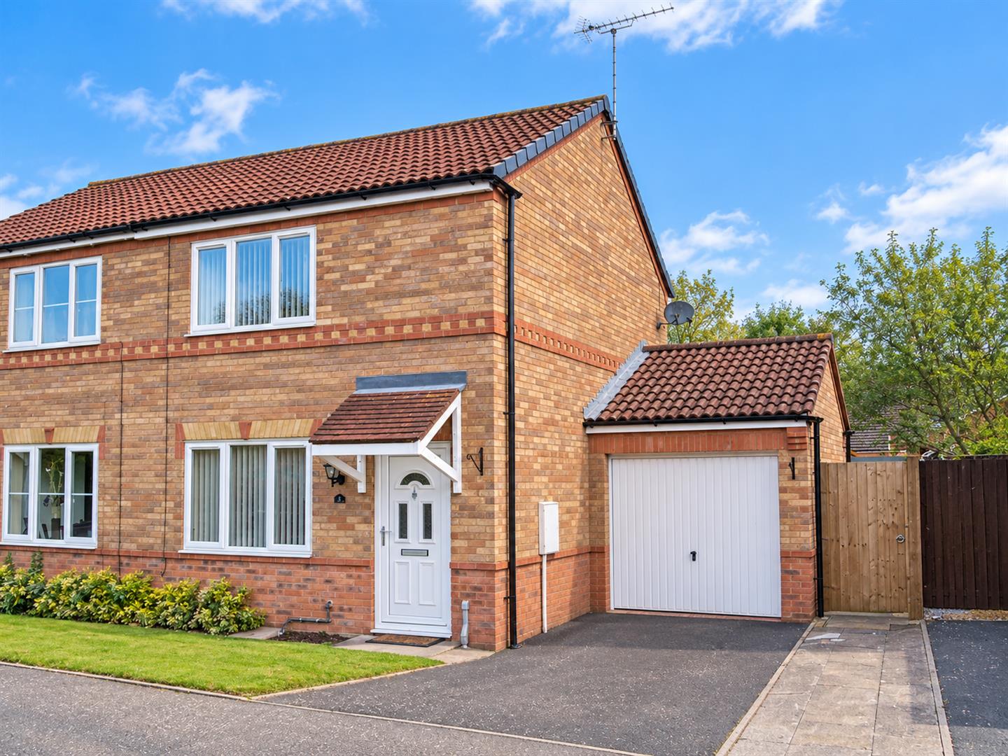 Langer Close, Branston, Burton On Trent DE14 3HW