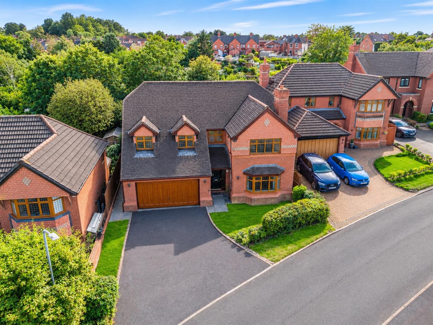 Churchill Close, Uttoxeter, Staffordshire ST14 8BB