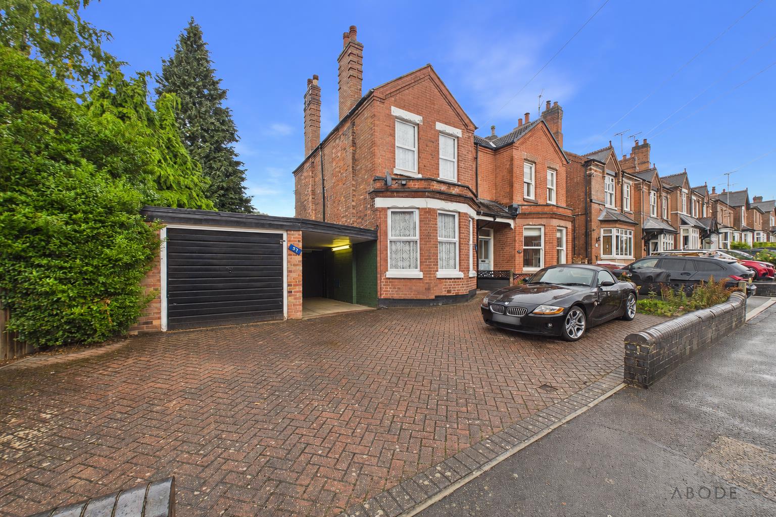 Scalpcliffe Road, Burton-On-Trent