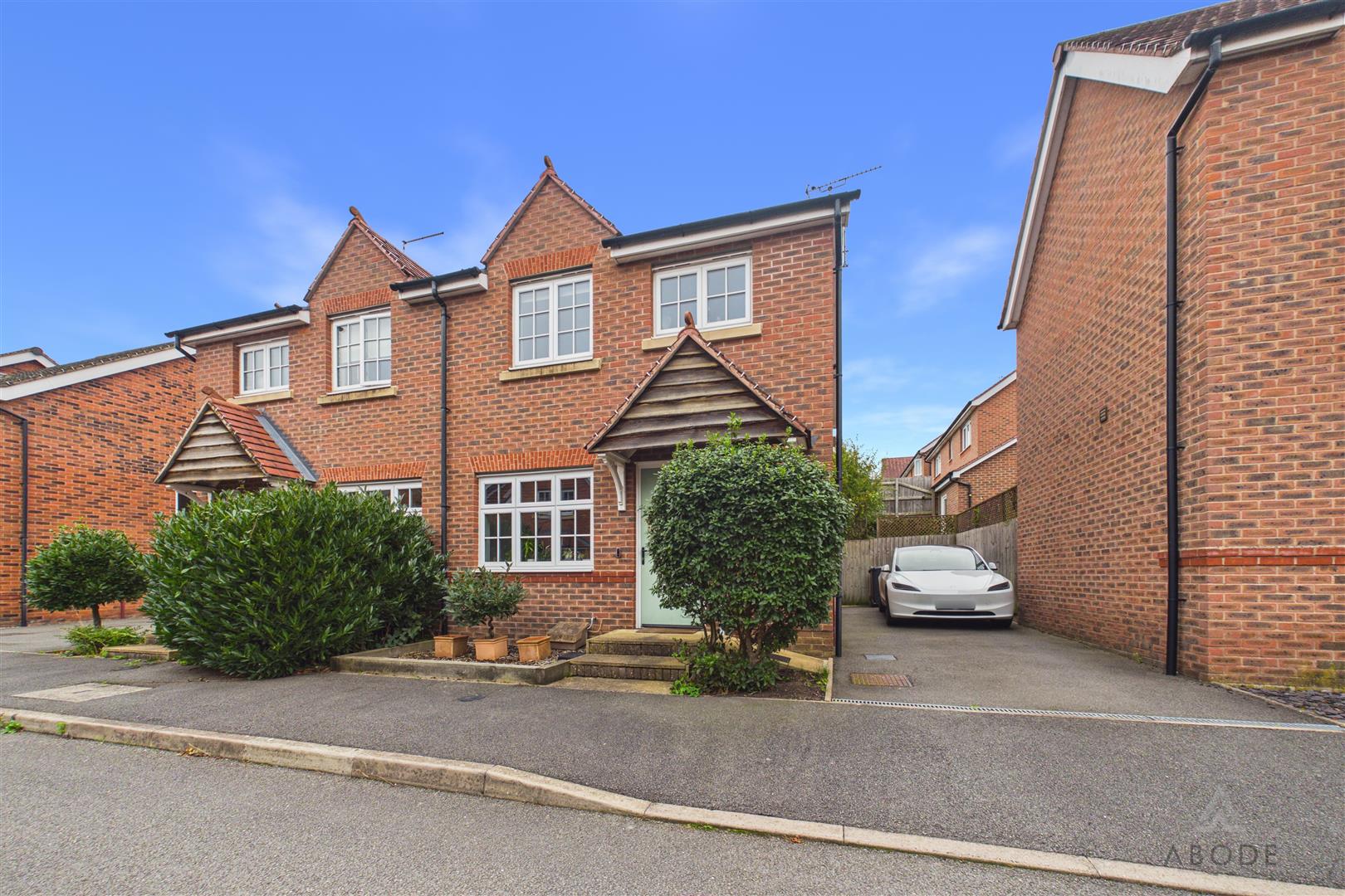Newman Drive, Church Gresley, Swadlincote